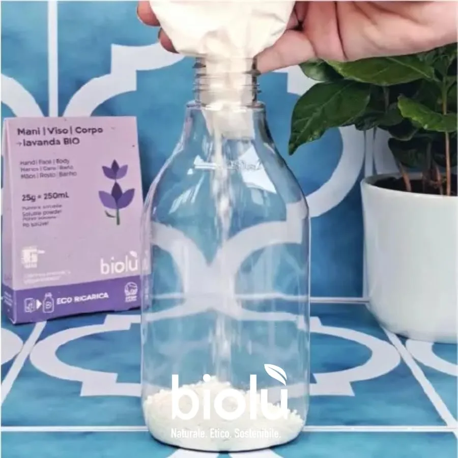 Biolù Solubili detergente polvere 25 g lavanda 250 ml