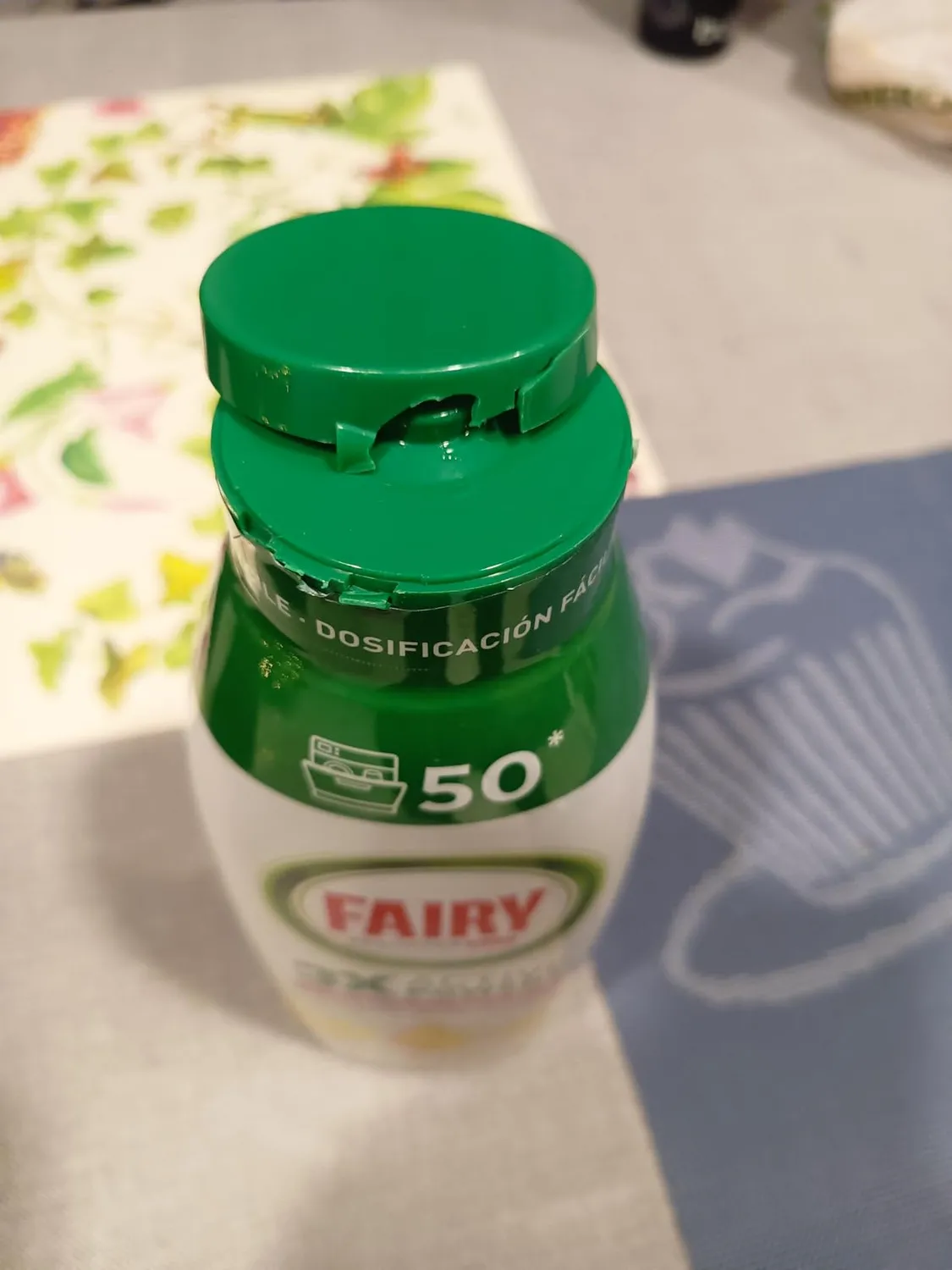 Fairy Platinum Gel lavastoviglie limone 900 ml