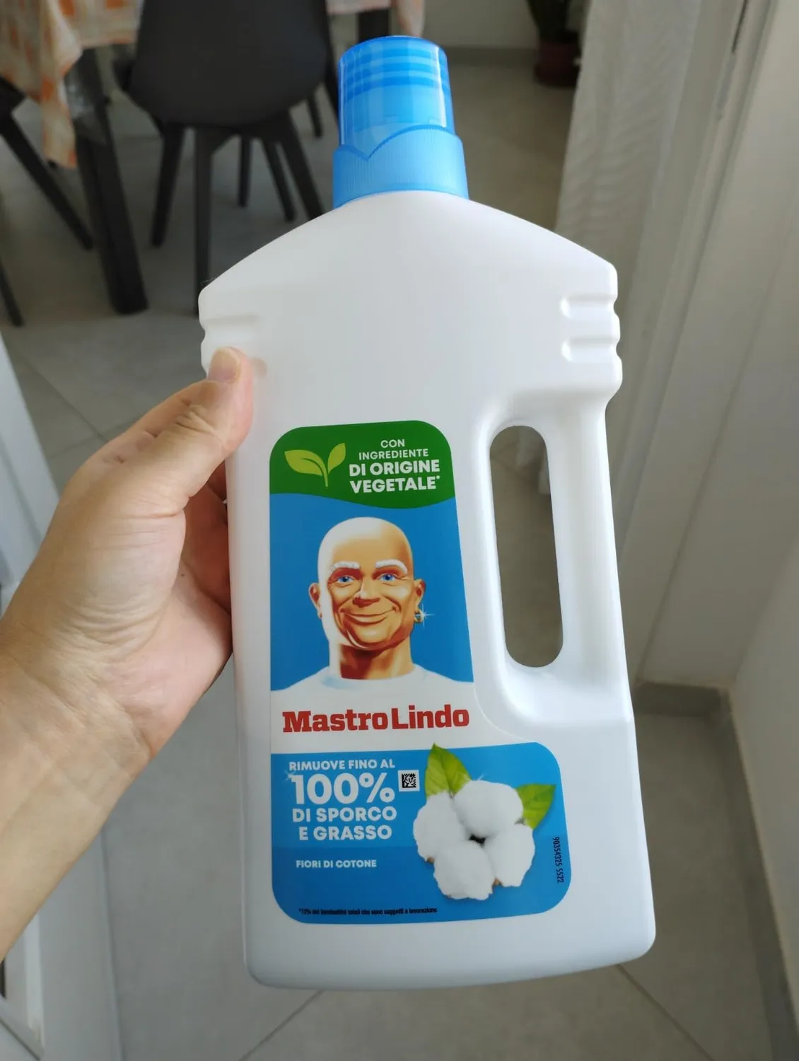 Mastro Lindo Pavimenti Detersivo Liquido 930ml Fiori Cotone