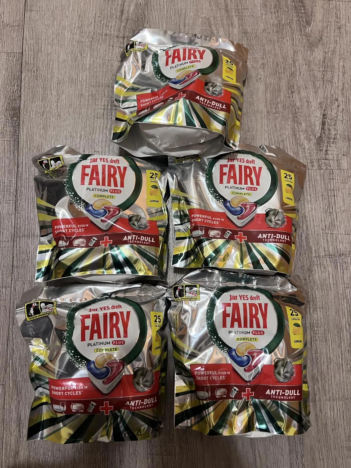 Fairy Platinum Plus pastiglie lavastoviglie 125pz limone