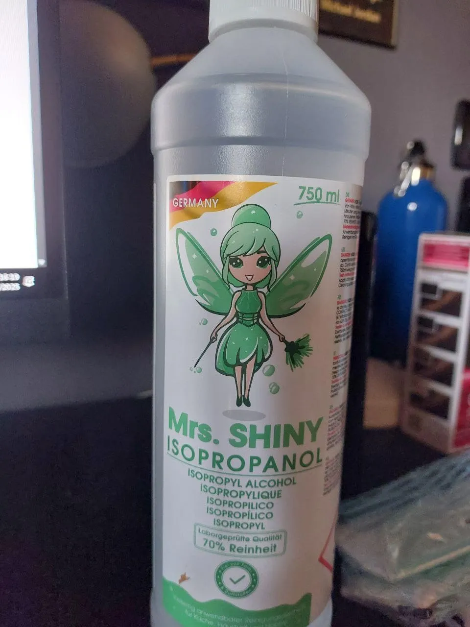 Mrs. Shiny Alcool Isopropilico 70% detergente superfici 750 ml