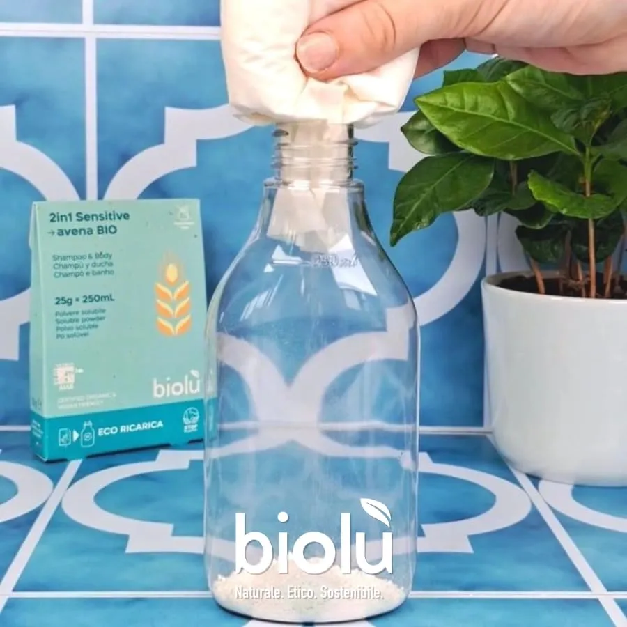 Biolù 2in1 Sensitive Avena Bio doccia shampoo 25g senza profumo