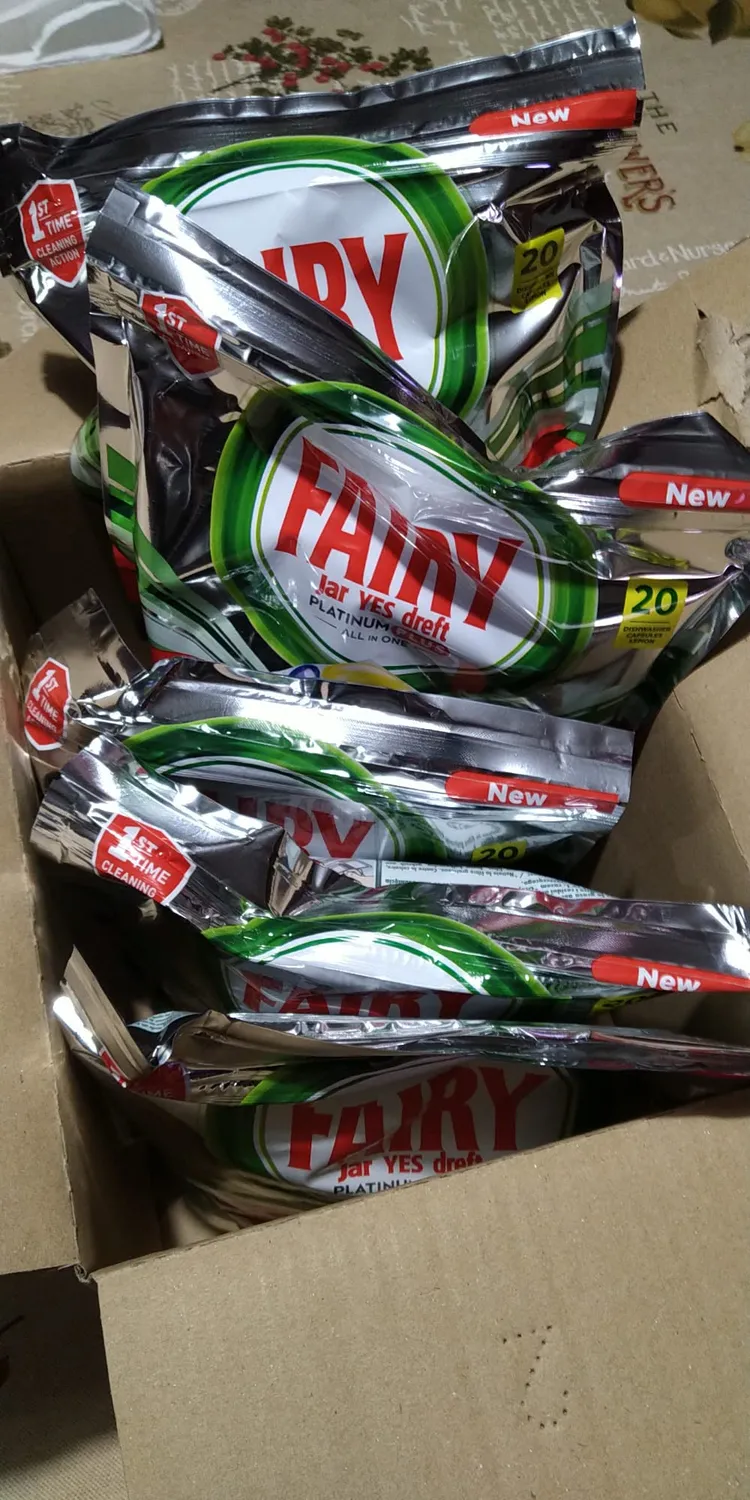 Fairy Platinum Plus pastiglie lavastoviglie limone 100 pz anti-opaco