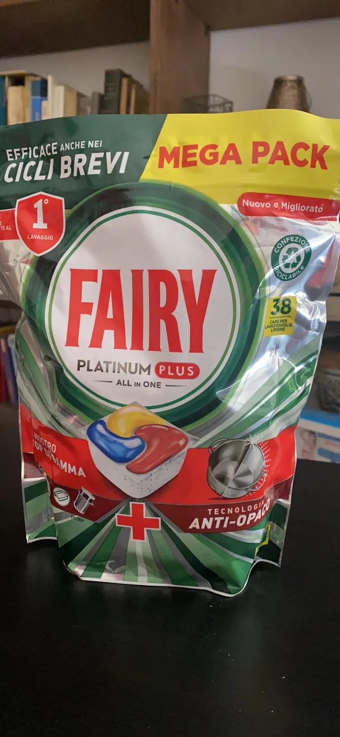 Fairy Platinum Plus pastiglie 152 capsule limone