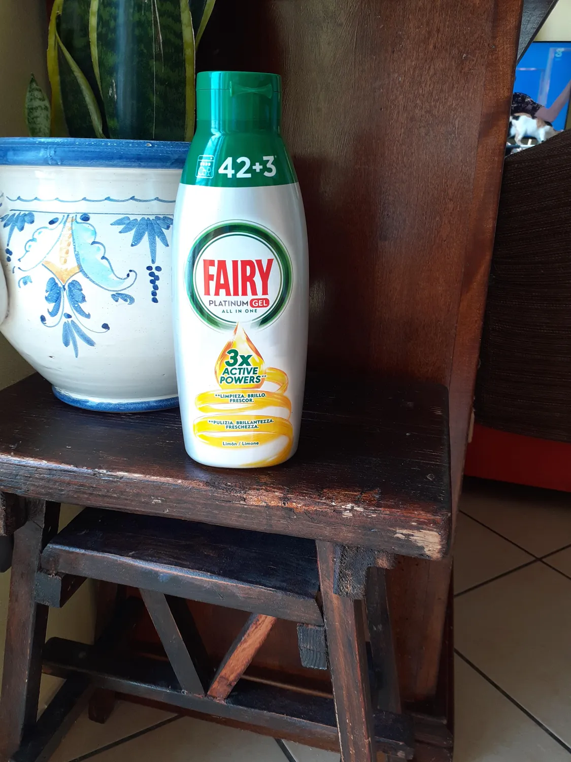 Fairy Platinum Gel lavastoviglie 128 lavaggi limone