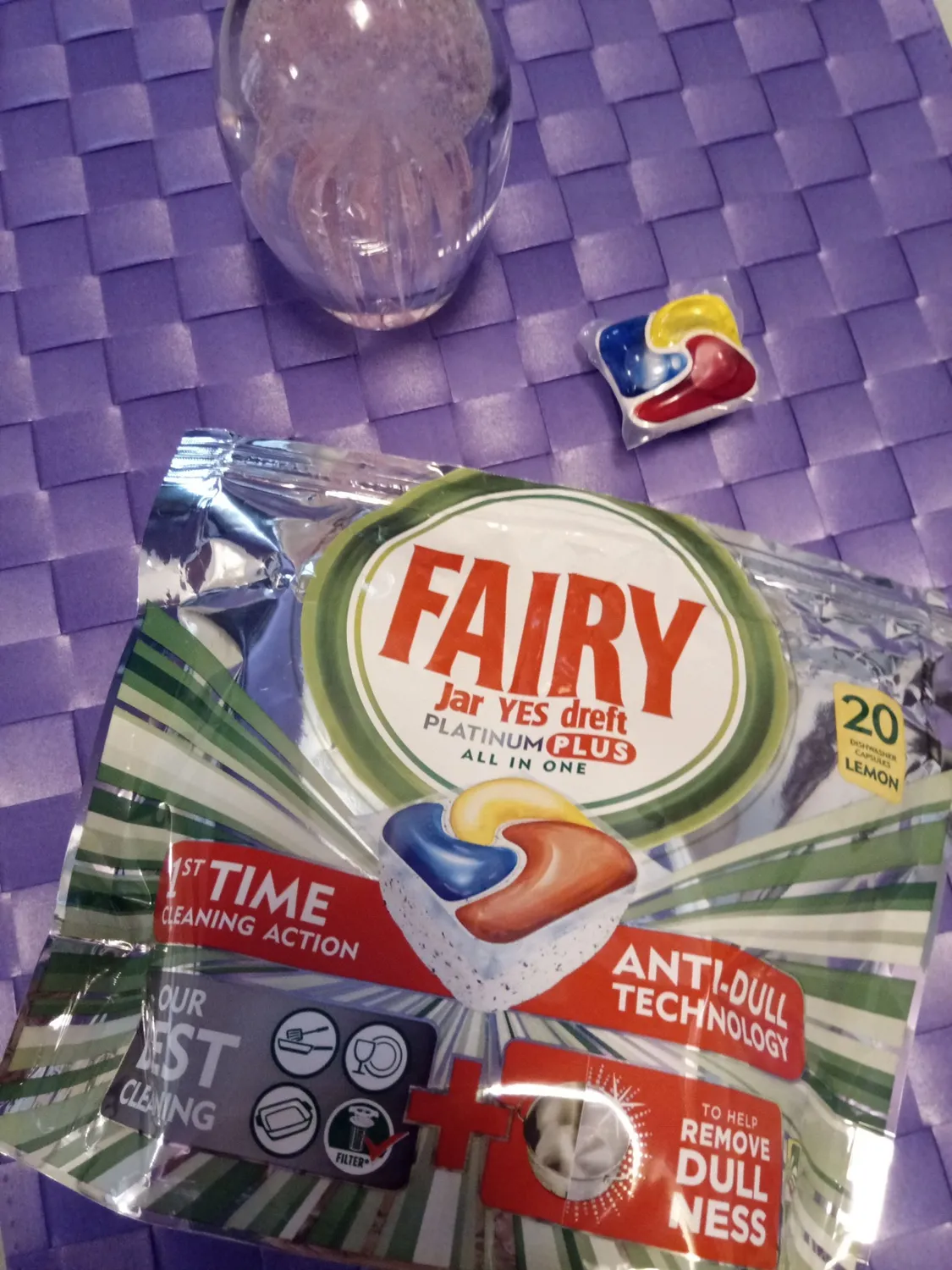 Fairy Platinum Plus pastiglie lavastoviglie limone 100 pz anti-opaco